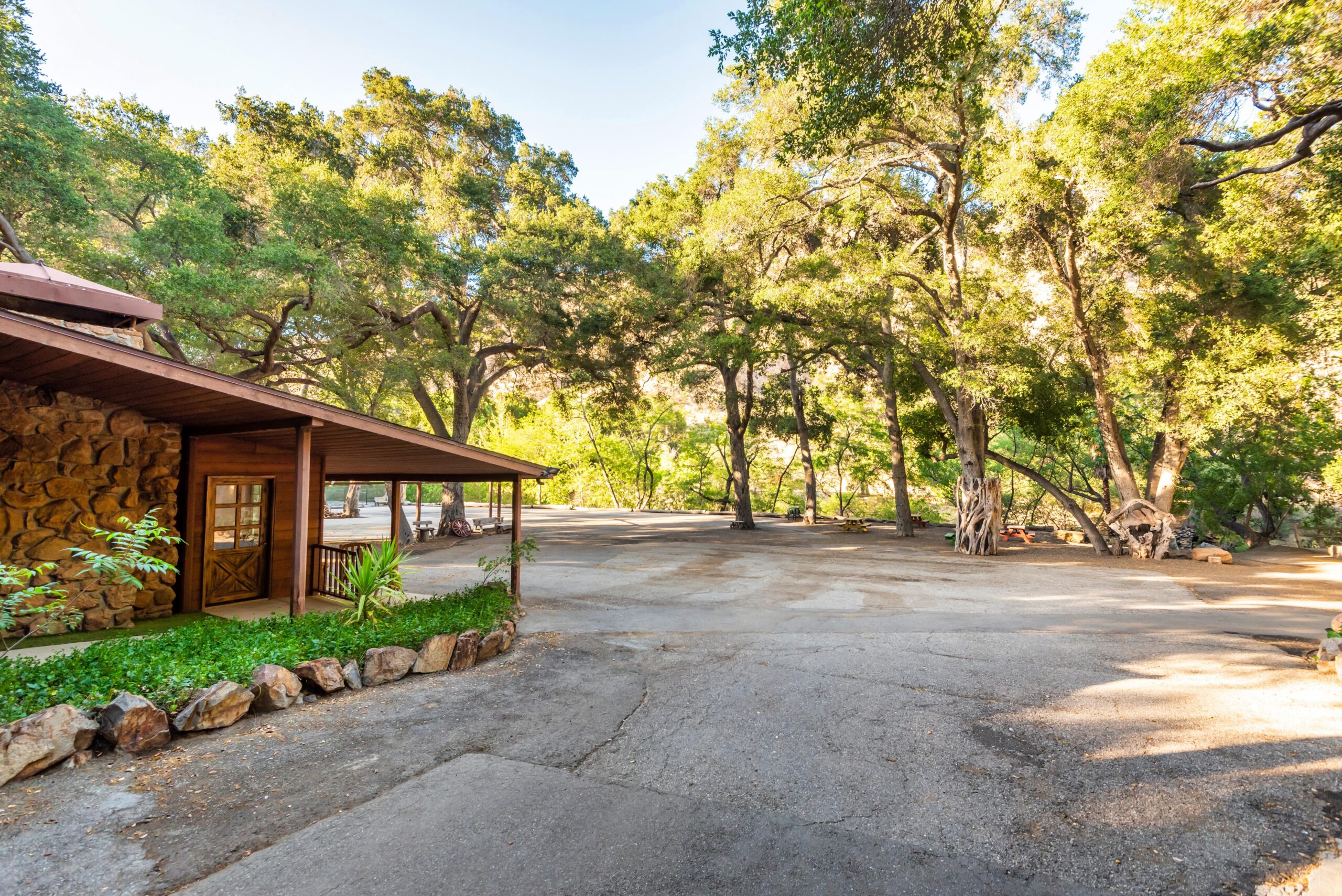 Parking at Conscious Health Retreat Center